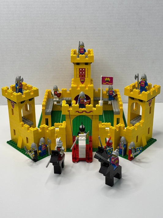 6075 Castle